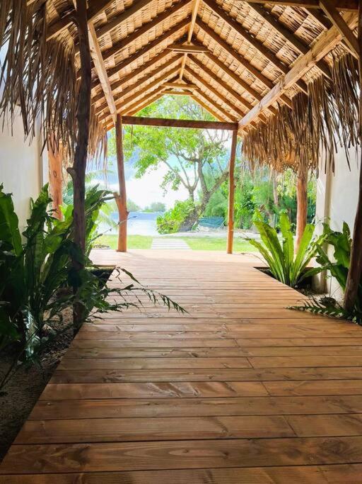 Bungalow Tiarii, Avec Acces Direct A Une Plage Privee Tevaitoa Eksteriør billede